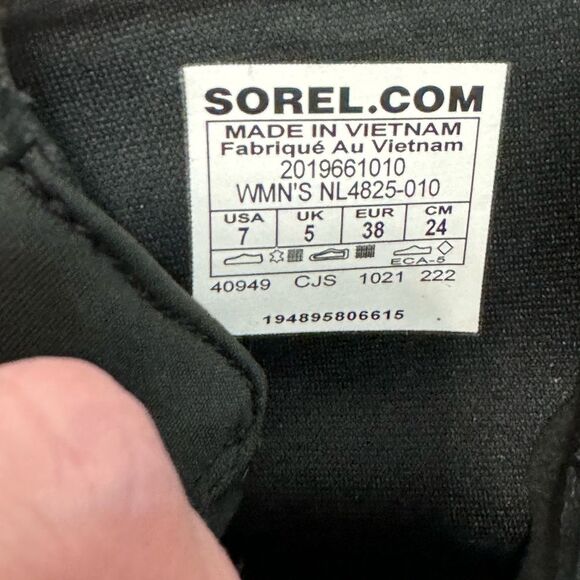 NWT SOREL Kinetic Breakthru Acadia Black Suede Bootie Women's Sz 7 - Picture 12 of 13